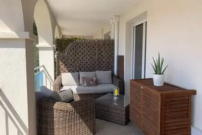 Image de Magnifique Appartement dans Résidence avec Piscine