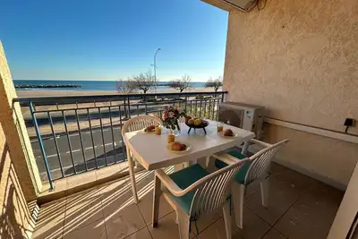 Image de Appartement T2 avec une superbe vue mer
