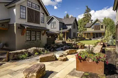 Image de The Alley Bundle at Academy Place Private Hot Tub