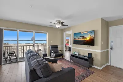 Image de 🌴🌅🌴Walk to the Sound | Stunning Sound Views | 3br Sunset Harbor Villas 431
