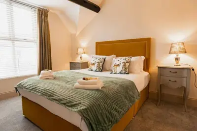 Image de Stylish 3 Br home nr Chester - Perfect for groups