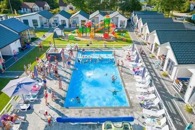 Image de Gîtes confortables, piscine, bain à remous Dąbki