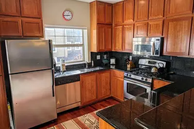Image de Chalet 66 at the Official Collins Lake Resort
