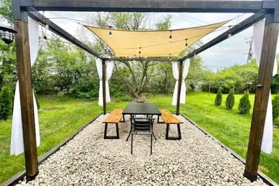 Image de Cozy 2br Mid-Century Townhouse w/Parking Near Downtown Ann Arbor & The Big House