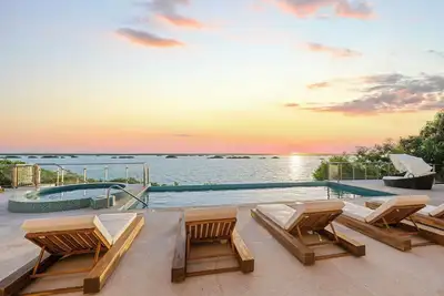 Image de Alta Bella - Oceanfront Resort Villa & Nordic Spa