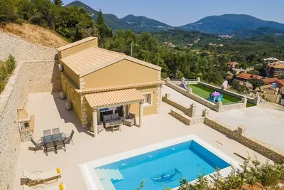 Image de Villa Korfiotissa - Trois Chambres Villa, Couchages 6
