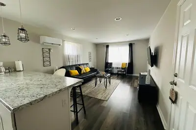 Image de Reading-Stylish Apartment for Contemporary Comfort