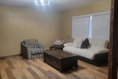 Image de Recently renovated home less than one mile from downtown Wickenburg Arizona