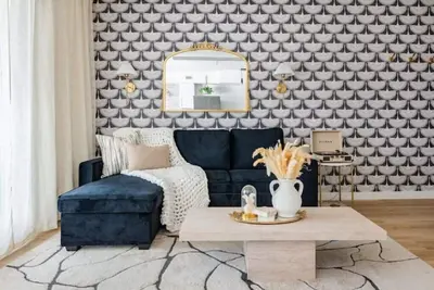 Image de Stylish Condo Minutes from Downtown, SoCo, & Lake! \n