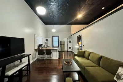 Image de McKittrick Suite -Historic Mercantile on the Katy Trail. 4 minutes from Hermann.