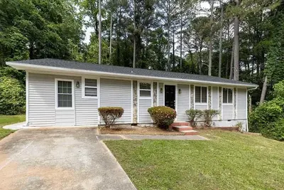 Image de Bungalow on Big Valley Trail