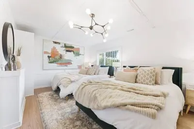 Image de Luxury Waterview House Near Downtown Vancouver\n