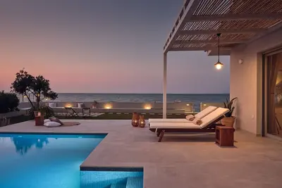 Image de Awesome Zakinthos Villa | Vasonda Villa | 3 Bedrooms | Stunning Beachfront Location | Private Pool