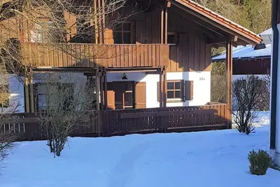 Image de Maison-Famille-Salle de bain privée séparée-Balcon