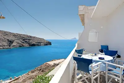 Image de Maison de campagne 'Bella Vista' avec vue sur mer, terrasse partagée et climatisation