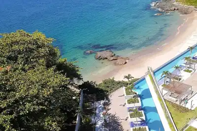 Image de Lindo Apartamento Quarto e Sala em Ondina. Acesso Privativo Ă Praia