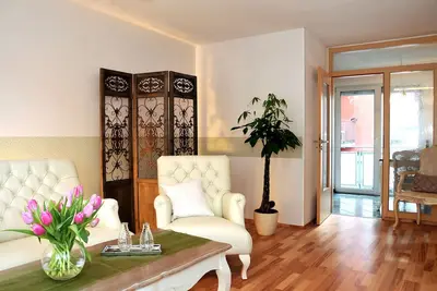 Image de Appartement 'Wohnungen 'am KĂĽtertor' - Kogge' avec balcon et Wi-Fi
