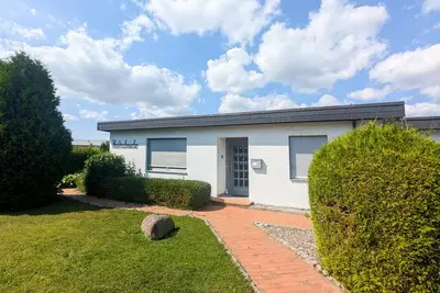 Image de Bungalow für 4 Gäste mit 72m² in Kellenhusen