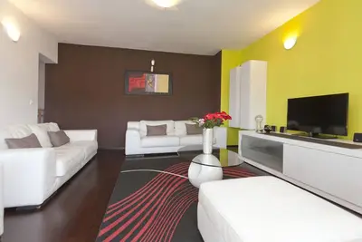 Image de Cosy and modern apartment 2 min from beach