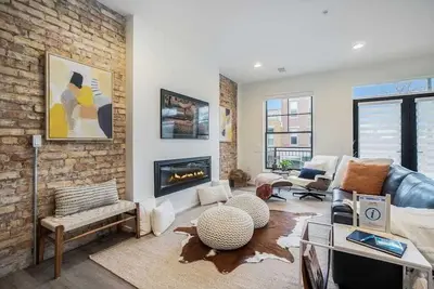 Image de George 201 Charming Condo on 8th w/ Deck