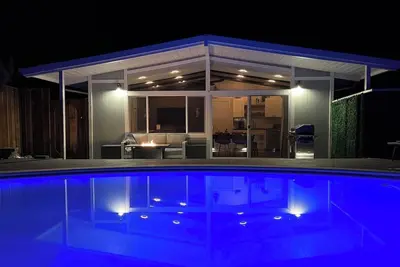 Image de Redwood Tree-O - Pool Hot Tub Ps5