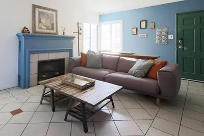 Image de Splendorous Style 2b1b Home Near Disneyland