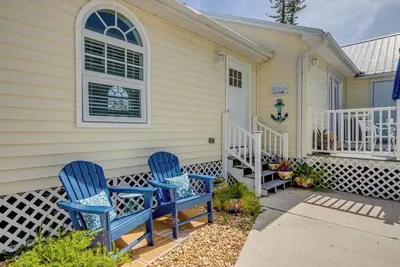 Image de *New Unit* 214 Pearl St Main House -Dog Friendly Coastal Cottage by the Beach