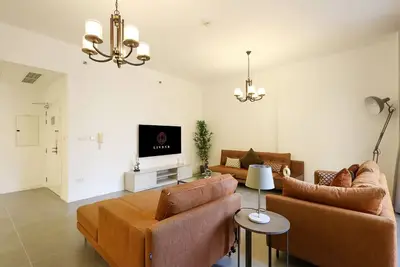 Image de Livbnb- Homely 3+1 in Heart of Jbr, Close to Beach