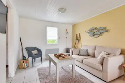 Image de L'épine - Vue jardin - 3 Chambres - 900m plage