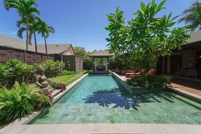 Casa Bo  haven of peace, a true oasis, just 150 meters from the Langosta beach