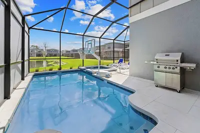 Image de The Trendy | Modern home on I-Drive w/ designer decor, chic Lr/Dr, toy themed Rm