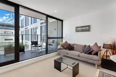 Image de The CityScape Apartment with Wi-Fi and Balcony