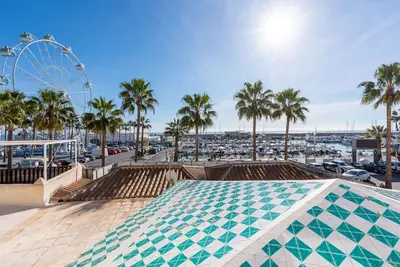 Image de Puerto Deportivo | Vue Panoramique sur le Port & Confort Cotier a Puerto Marina Benalmadena