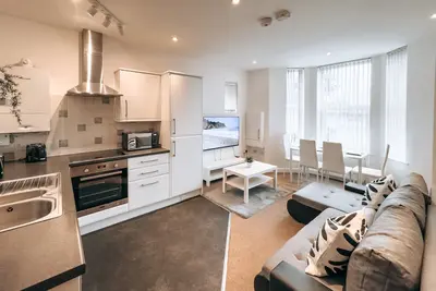 Image de Serenity - an apartment that sleeps 4 guests in 1 bedroom