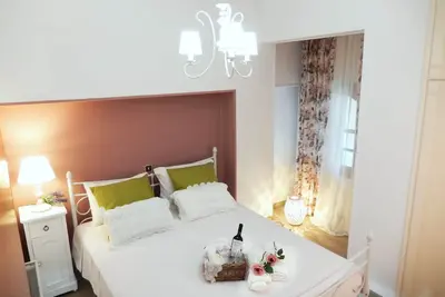 Image de Portico Cozy Home in Karya\nTwo bedroom apartment\n