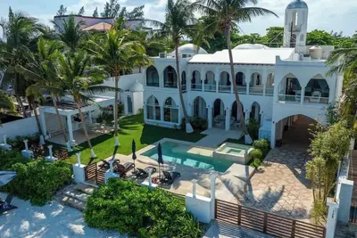 Image de Villa Moriska- Unique Beachfront Villa