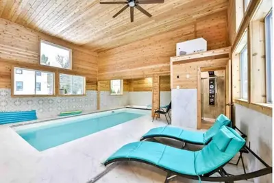 Image de Log cabin with Indoor Pool foot of hunter mountain