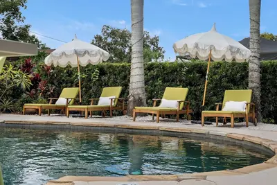 Image de Clearwater Heated Pool Home Oasis <15 min to Beach! Mini golf & games