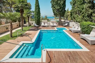 Image de Magnifique maison à Supetar avec sauna