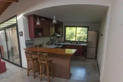 Image de Studentenkamer in een Riant Huis in Tigre met Tuin en Zwembad