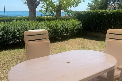 Image de M372 - Marcelli, three-room apartment with garden and sea view