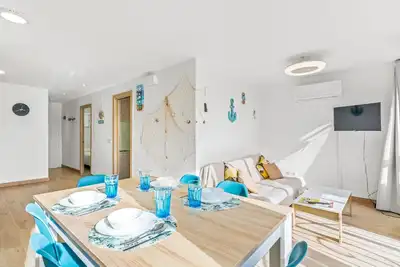 Image de Appartement \"Alco Playmon Park\" avec piscine partagée, Wi-Fi et climatisation