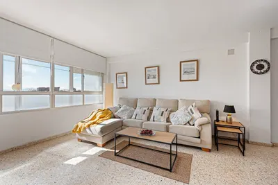 Image de Appartement 'Precioso Apartamento Moderno' avec Wi-Fi et climatisation