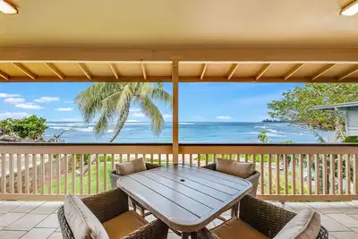 Image de North Shore Beachfront Bliss! Perfect family-sized home on a sandy beach