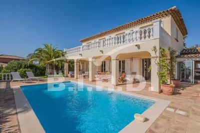 Image de Villa provençale avec vue mer