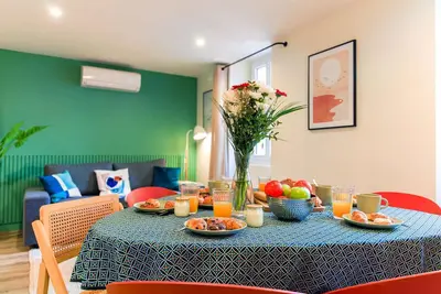 Image de Appartement au Lavandou - Services inclus