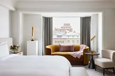Image de The Corner House at The Newbury Boston!