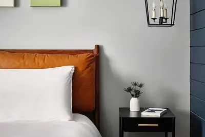 Image de Journey East Hampton, 3 Atlantic King Suite!