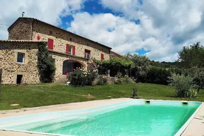 Image de Appartement cosy avec vue panoramique sur les montagnes cévenoles et piscine