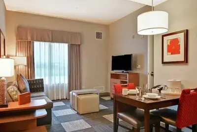 Image de Unforgettable Resort Experiences | 3 Units w/ Full Kitchen & Free Parking + Pool